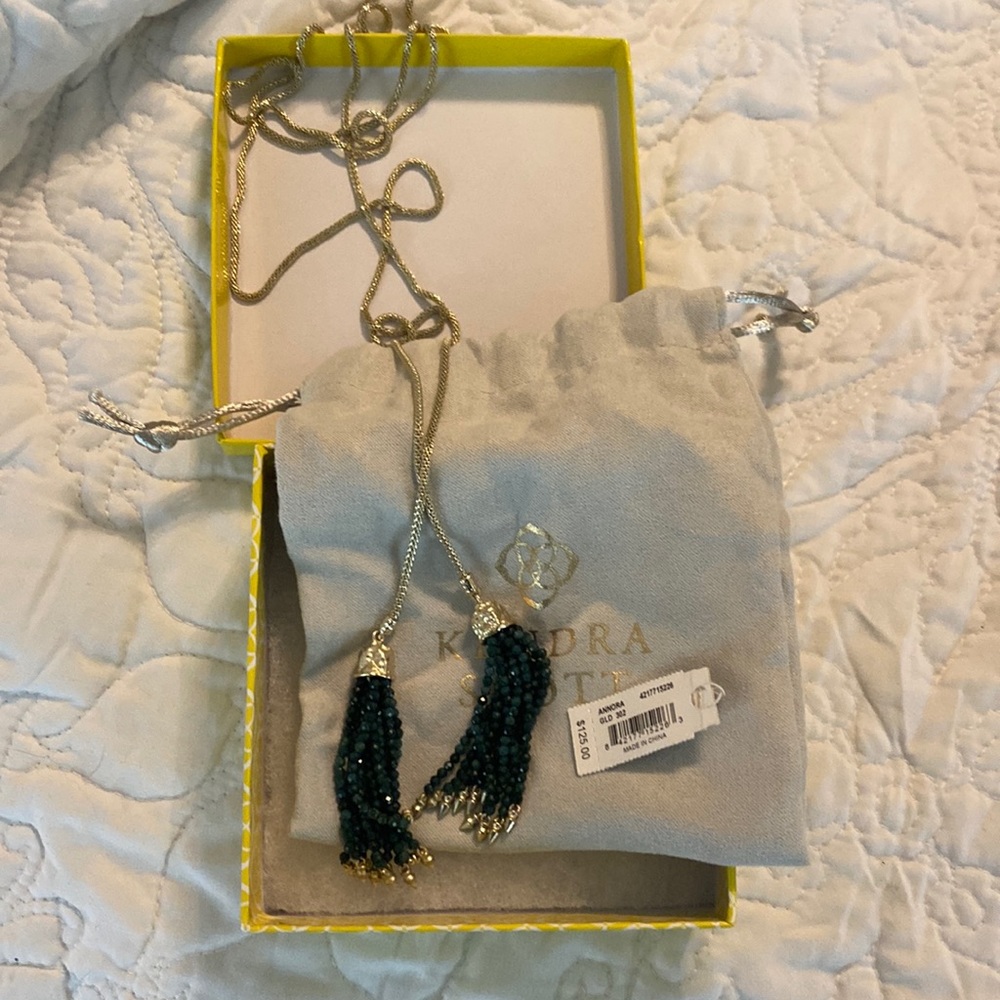 Kendra Scott Annora necklace